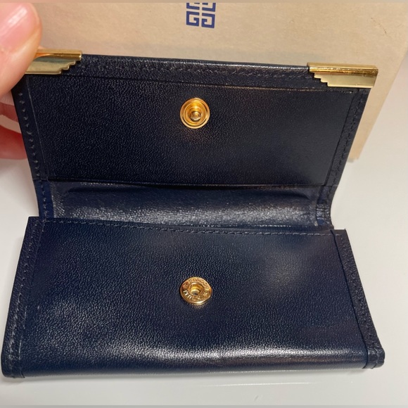 Givenchy SLG’s! Vintage 9.5/10 Key Holder & Cognac Long Wallet - 2-Pc Bundle - Picture 4 of 16